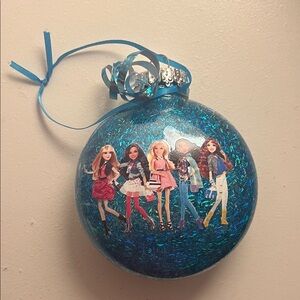 Disney VIP Dolls Ornament